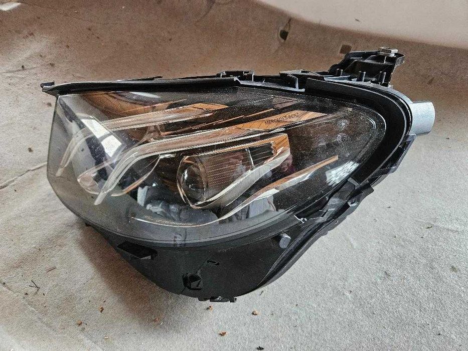 Far Stanga Mercedes E220 W213  original cod  A2139066501