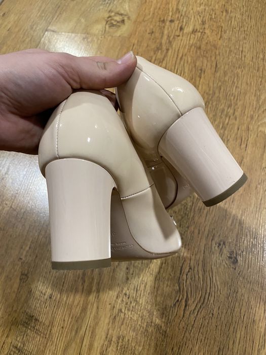 Pantofi piele lac foarte comozi