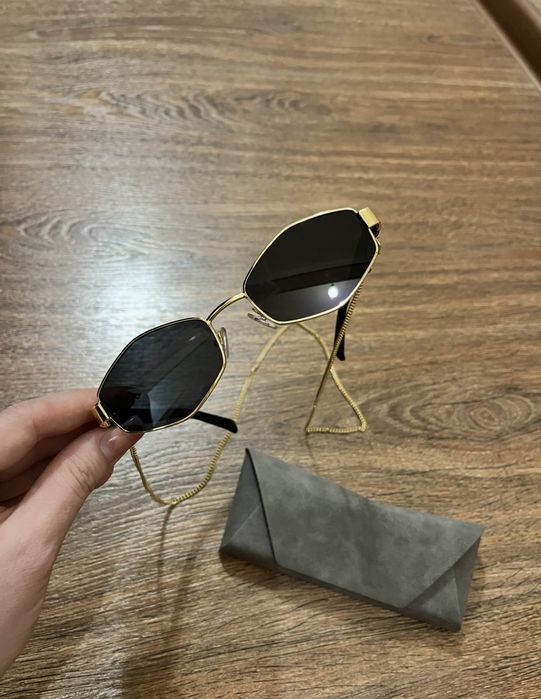 Очки солнцезащитные Бренд