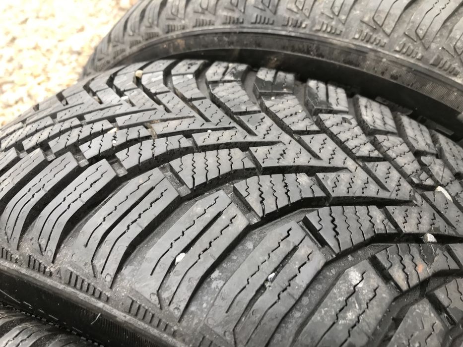 Зимни гуми 4бр.185/65R15