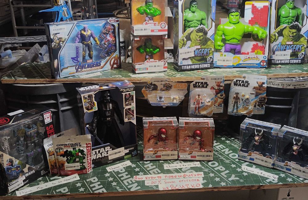 фигурки Hasbro/Marvel Hulk , Star Wars - 15 броя - чисто нови