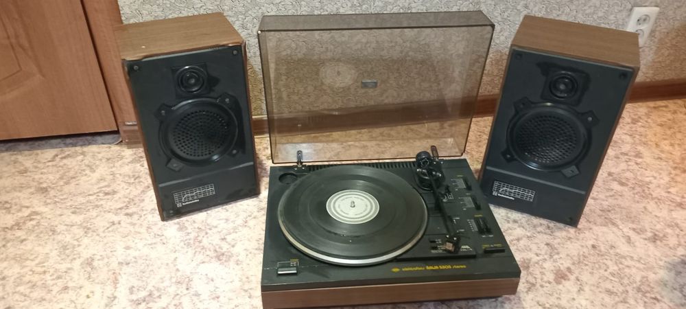 Продам музыкальный центр