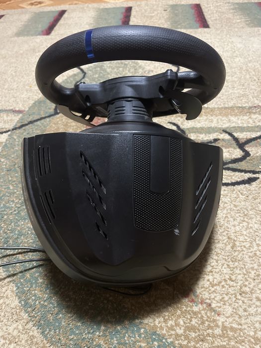 Продам игровой руль Thrustmaster T300