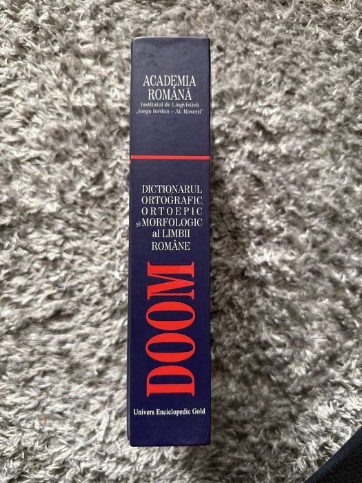 Vând DOOM (Dictionarul ortografic ortoepic morfologic al Limbii Romane