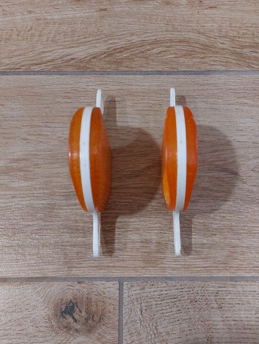 Оригинални стари светлоотразители за велосипед