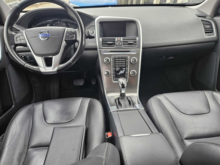 Volvo XC60 D4 190cp Automat 2016 / Piele / Navi / Întreținut / Istoric
