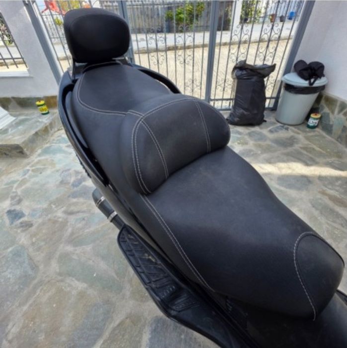 Suzuki Burgman 400 кубика