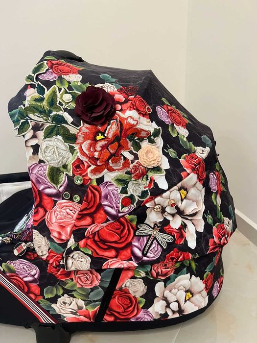 Бебешка количка Cybex fashion spring blossom dark комплект.