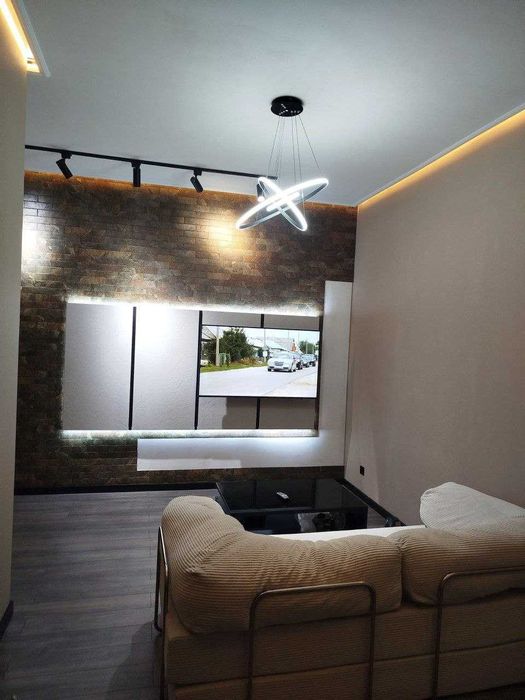 Продаётся 1 в 2-х комнатная квартира в Чирчике, Навои