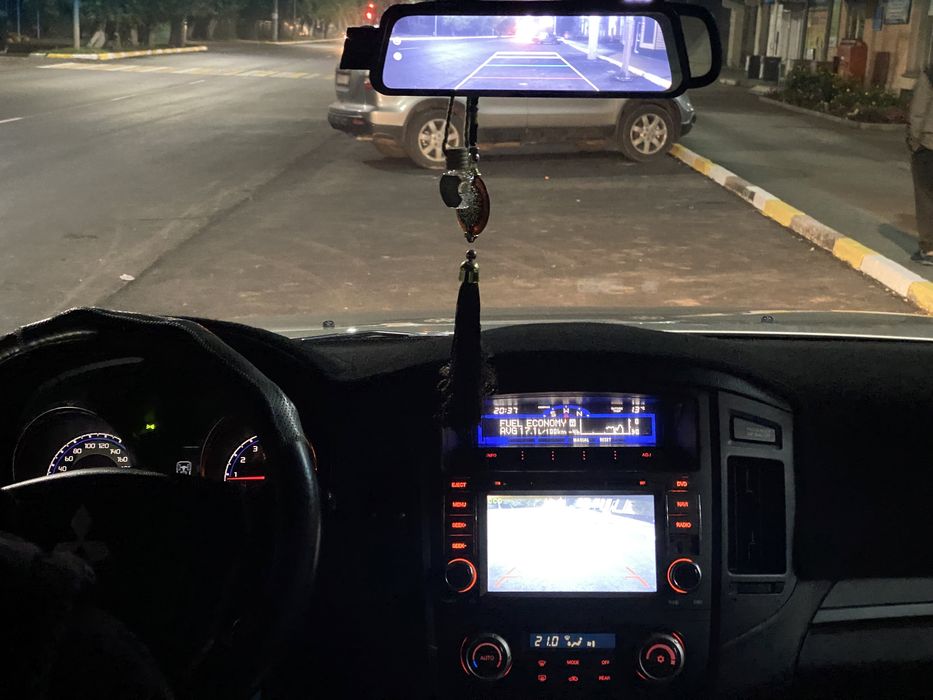 Продам Митсубиши Паджеро