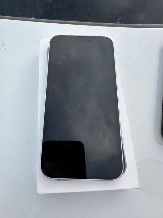 Iphone 14 ideal holatda