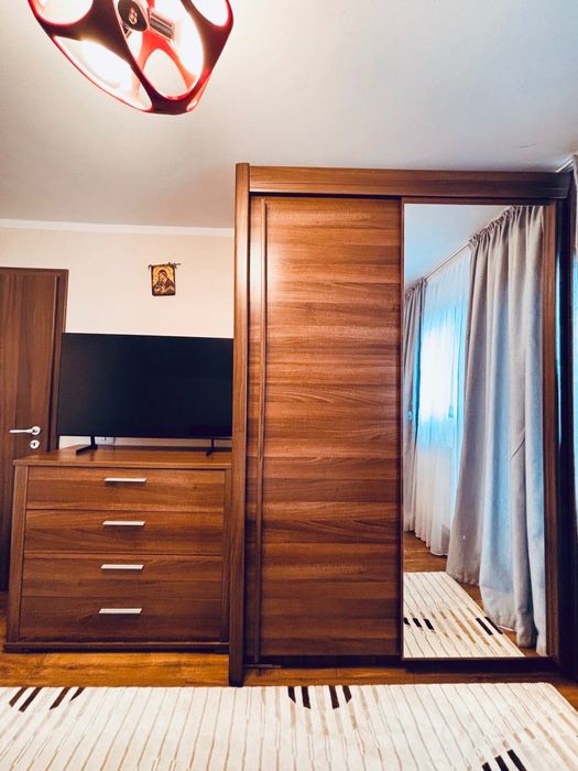 Vand dormitor Mobepert lemn masiv