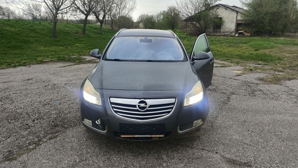 Opel insignia 2.0cdti НА ЧАСТИ