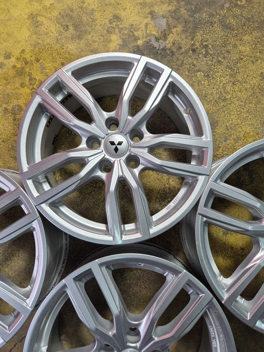 Jante Aliaj 5x114.3 17'' Mitsubishi Kia Mazda Hyundai Toyota Suzuki