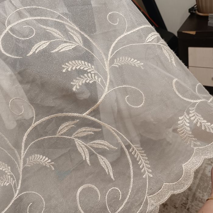 Тюль 5*2.37 см в отличном состоянии