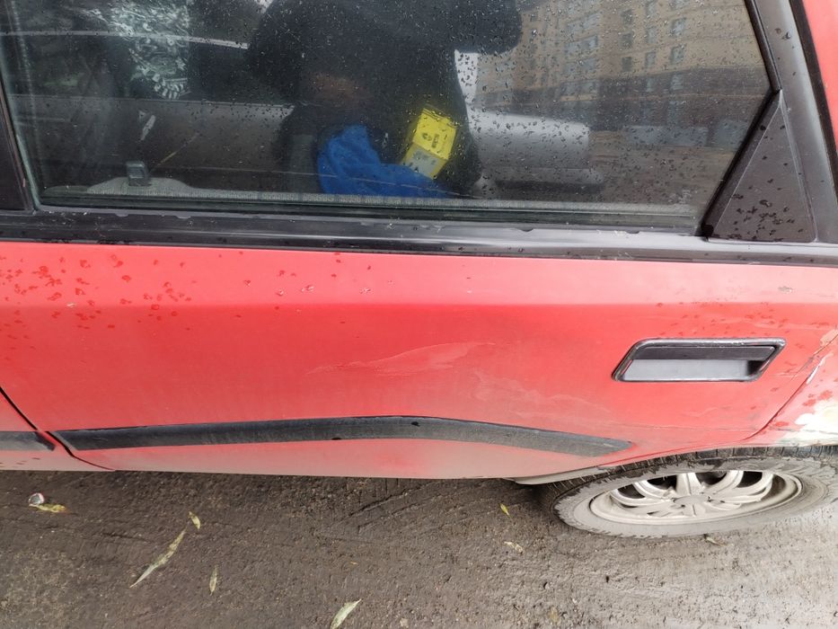 Продам Mazda 323 f bg