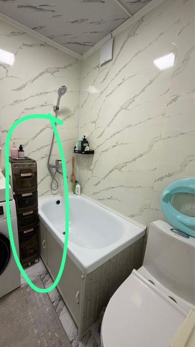 Напольный шкаф для ванной комнаты