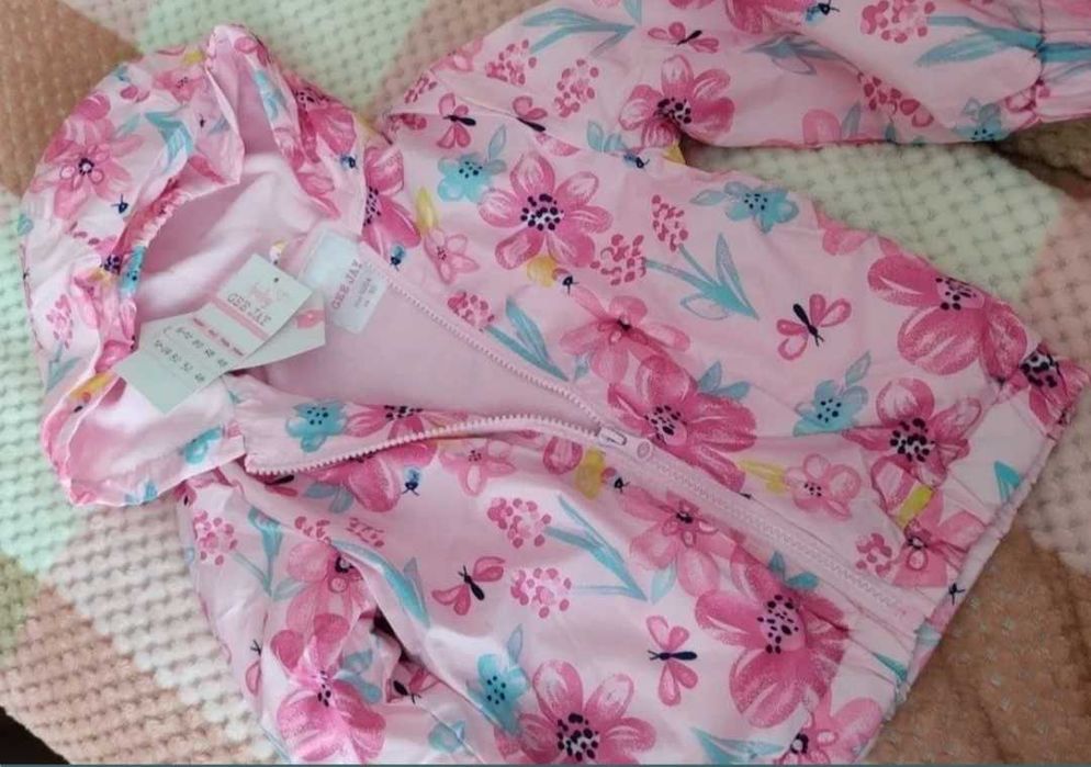 Куртка для девочки новая