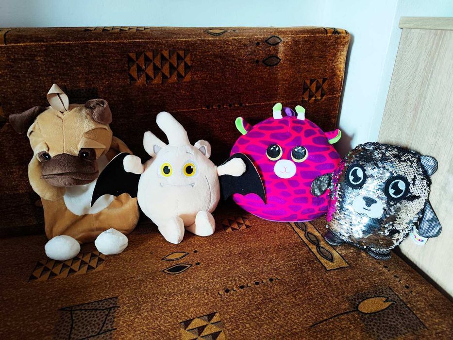 Лот от плюшени играчки