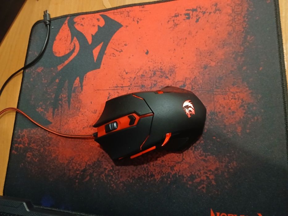 Продам ноудбук hp почти новый