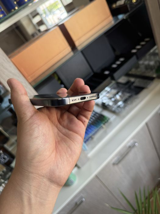 iPhone 15 Pro 128 Gb lla