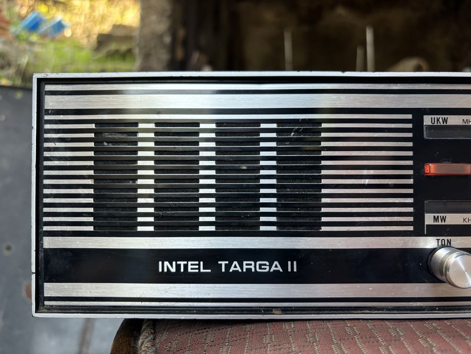 Немско радио INTEL TARGA II