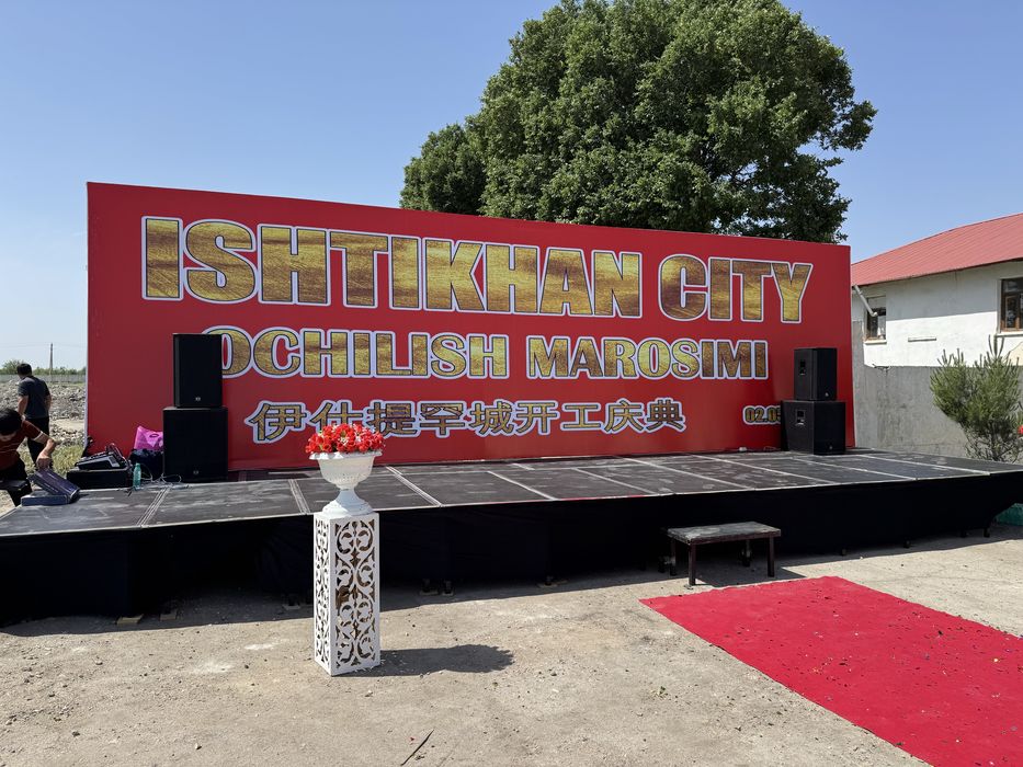 ochilish marosimlarga saxna svetamuzika manitor arenda