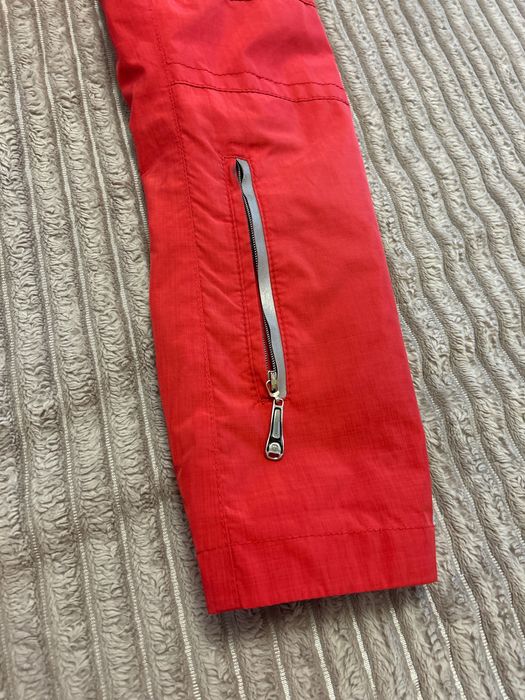 Женская ветровка