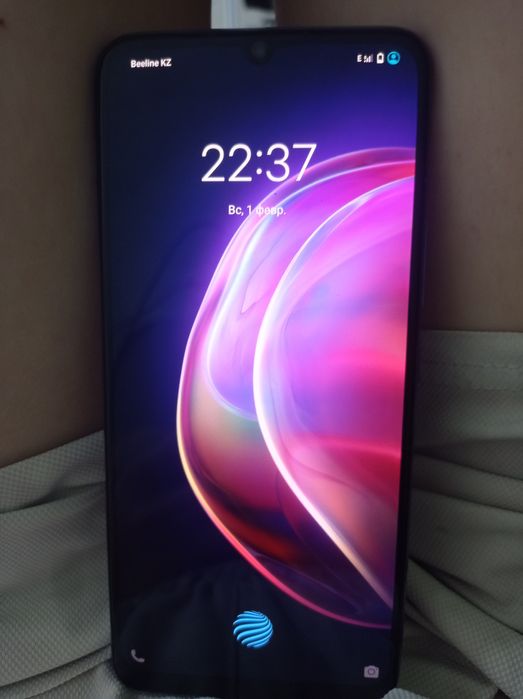 Продам .Vivo V21e
