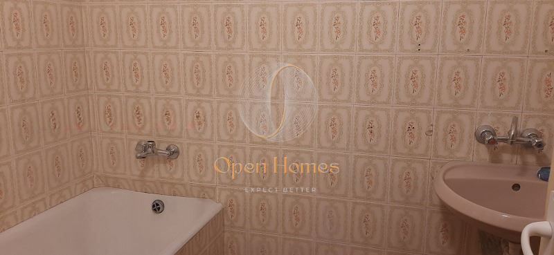 Продава се Тристаен апартамент в Пловдив, Каменица 1 - 112 кв.м за 1536 €/кв.м - Снимка #1