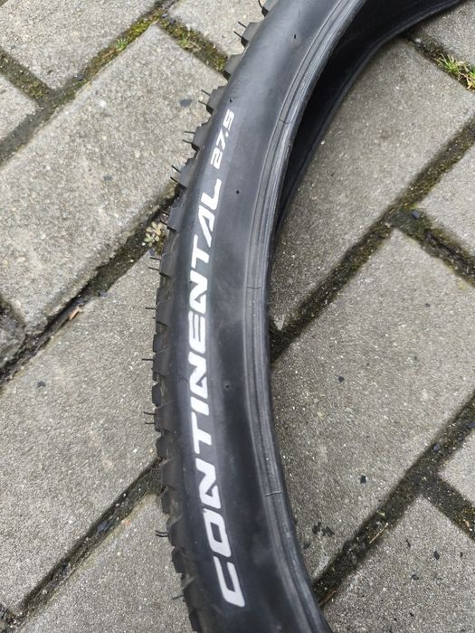 Vând  Cauciuc Continental X King 2.2 / 2                      2 Bucăți