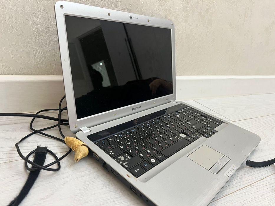 Samsung notebook продается