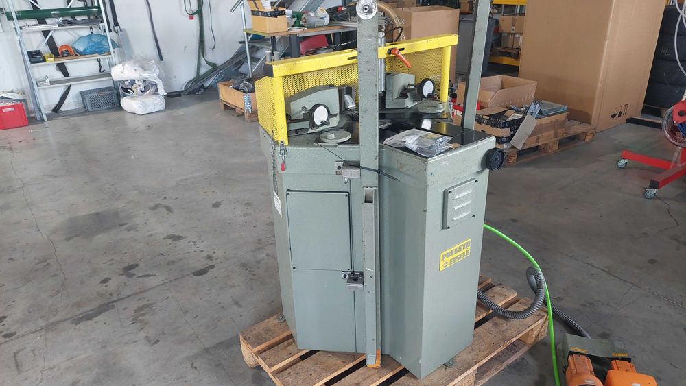 Ъглонабивна машина Pressta 2000 ТОП