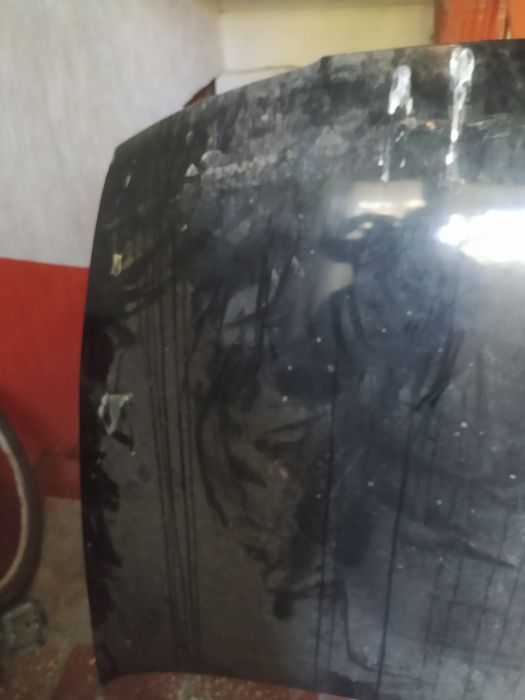 Продам капот мазда кронус