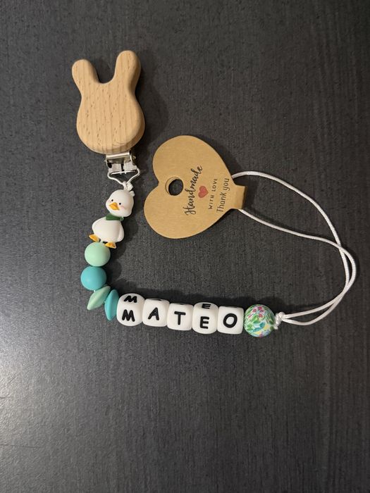 Lantisor pentru suzeta personalizat