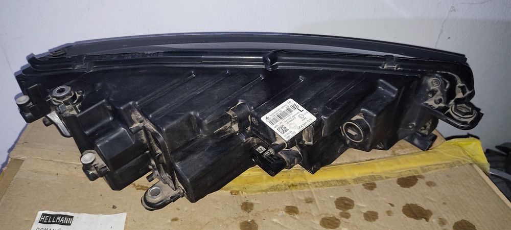 Far stânga Octavia 4 full led
