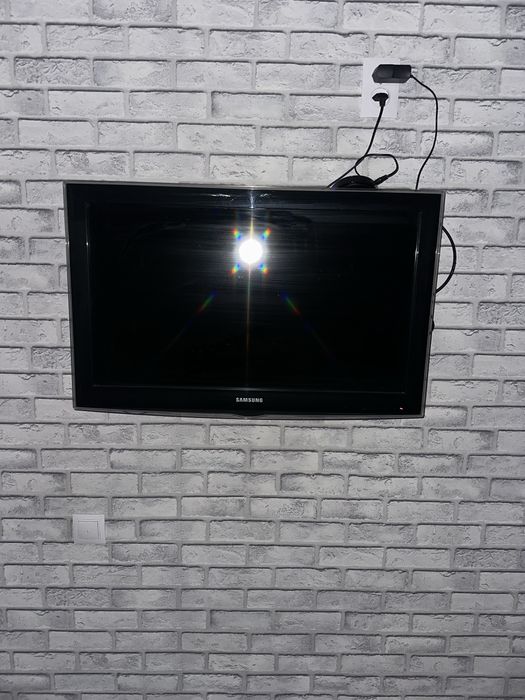 Телевизор samsung