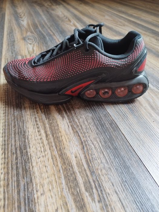 Nike air max dn.