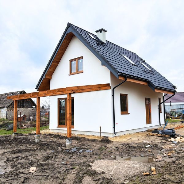 Vand case modulare 7.5 x 10m din panouri sandwich