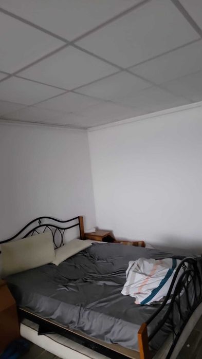 Închiriez garsonieră modificată, 32mp utili, pe strada Independentei