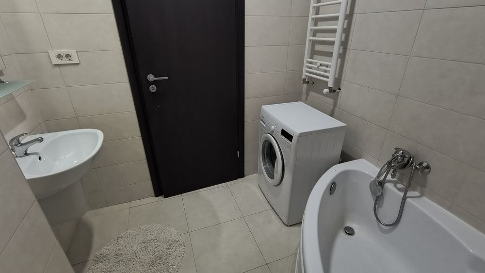Închiriez apartament 2 camere