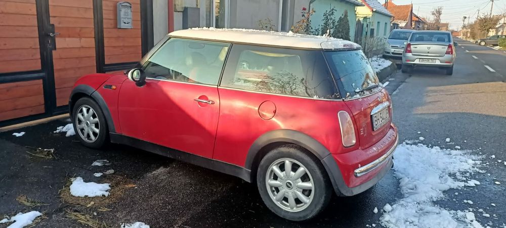 Se vinde Mini Cooper