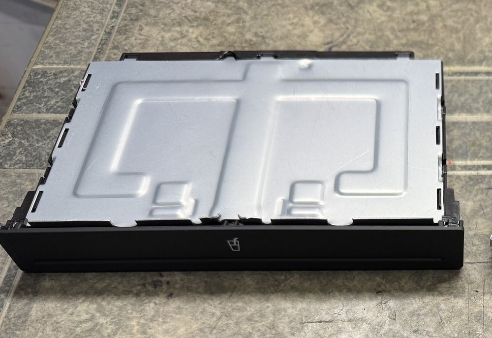 Лайсни + Cupholder VW Passat B6