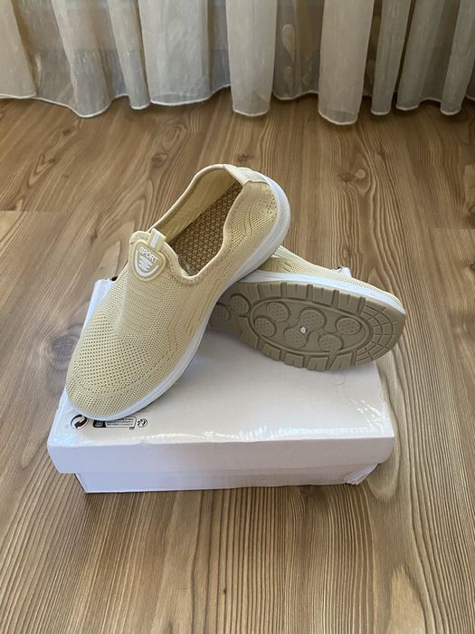 Tenisi /Sandale damă