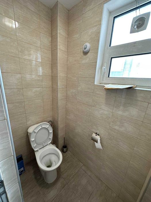 Дава се под наем Офис в Пловдив, Индустриална зона - Тракия - 177 кв.м за 510 € - Снимка #12