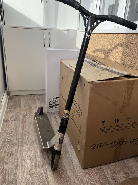 трюковой самокат