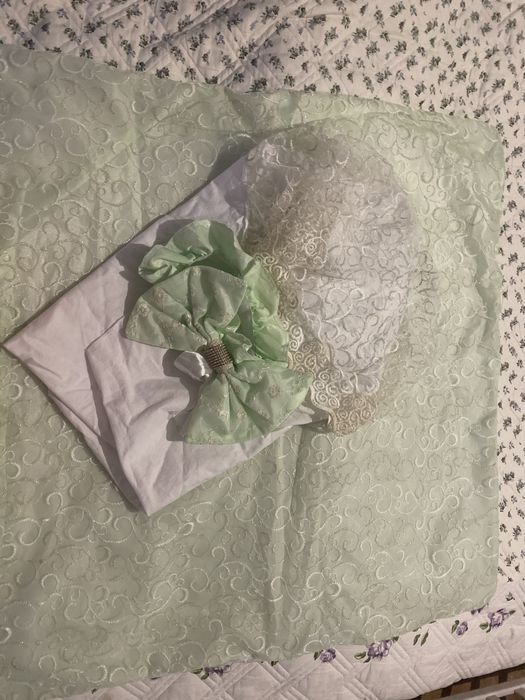 Продам комплект на выписку