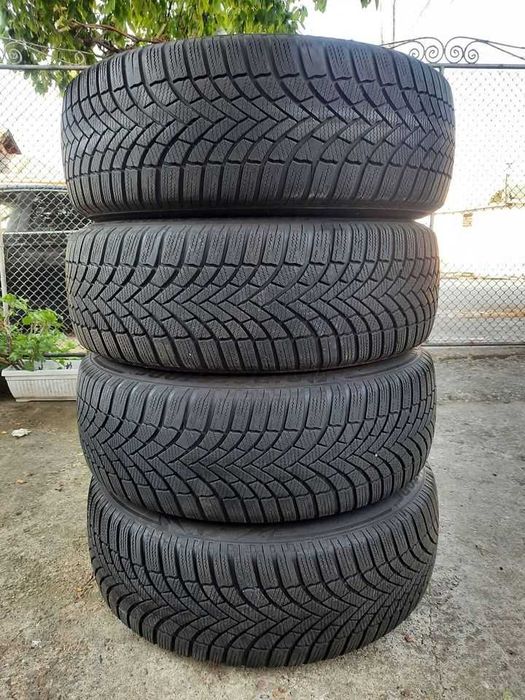 4 Броя 235/55/19 Bridgestone 2x6,6mm 2x5,6mm 2021DOT