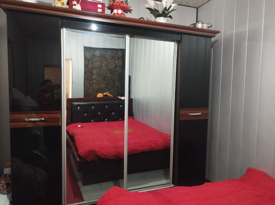 Mebellar to‘plami sotiladi