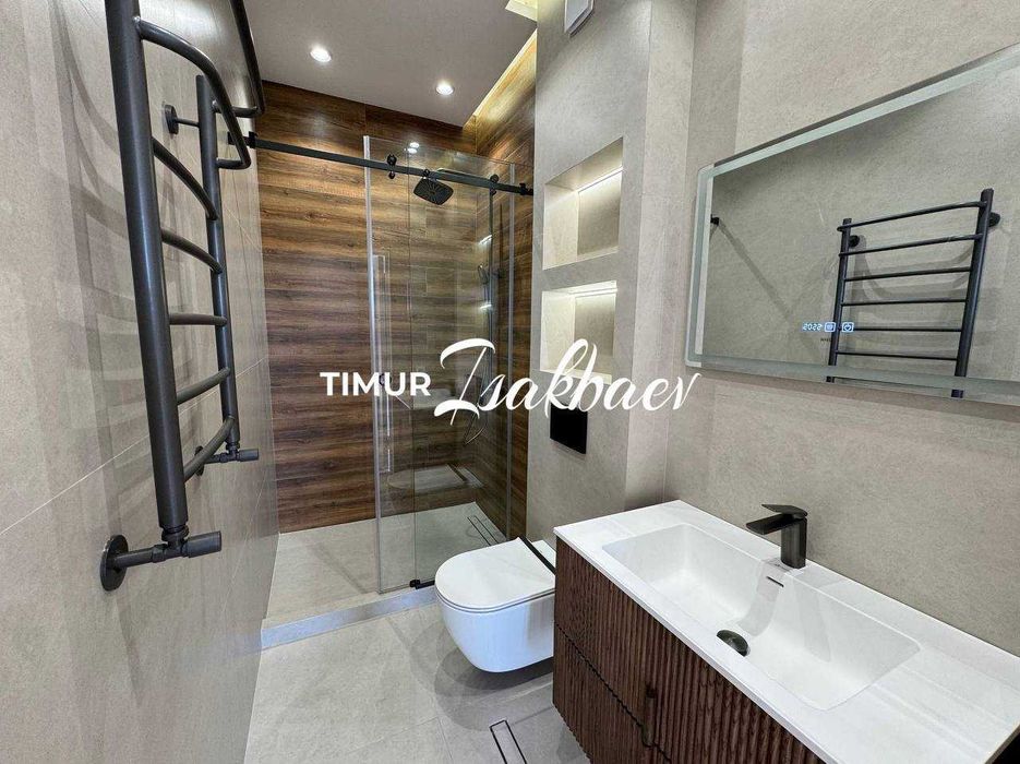 Продам ЕвроДом Центр Луначарского 3,2 сотки